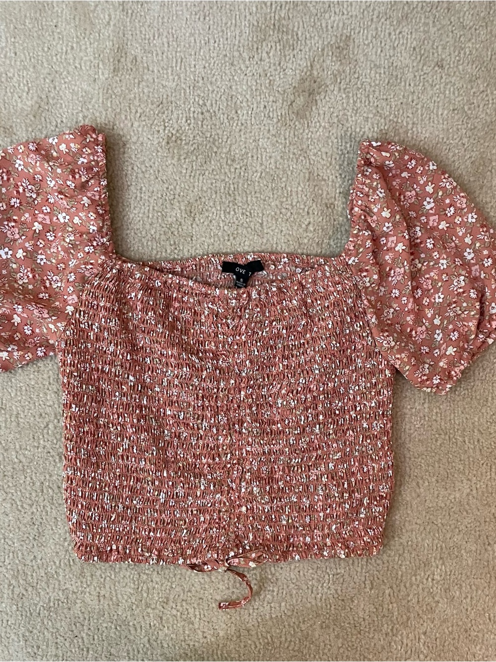 Love Tree Rose-Pink Floral Smocked Puff Sleeve Crop Top